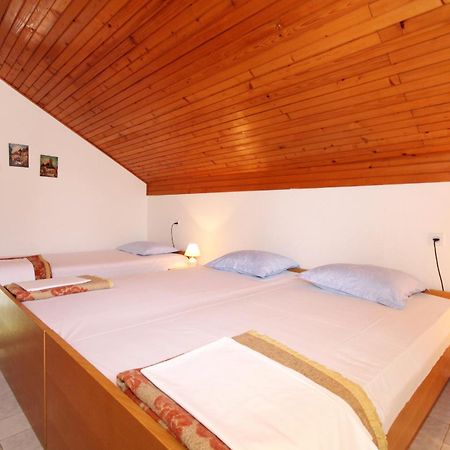Apartments By The Sea Basina, Hvar - 542 Vrbanj Room photo